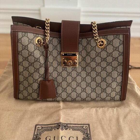 Gucci Brown GG Supreme Monogram Medium Padlock Tote - Picture 2 of 12